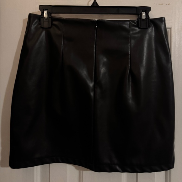 Faux Leather Mini Skirt - Picture 2 of 3